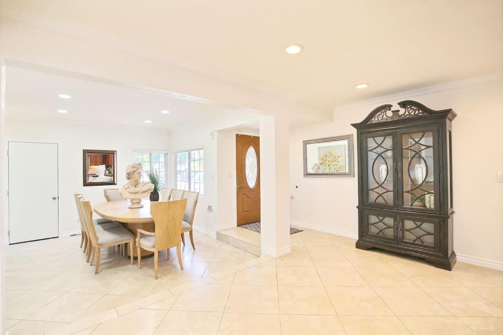 5 Rooms Villa Near Disneyland, Golf Course And Trial To Beach Santa Ana Exterior foto